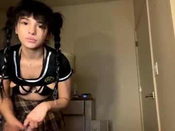 esoterickitten777's chat room