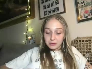 rosepuzzy69's chat room