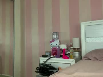 itsdaisypink's chat room