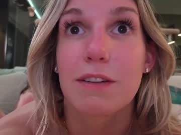 bambifarrina's chat room