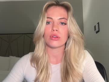 clairebrooksxo's chat room