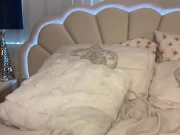 rileysmitheree's chat room