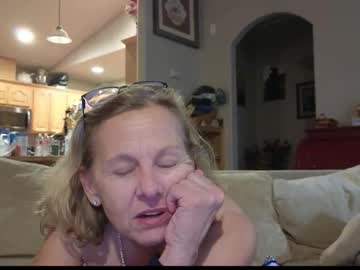 matureluvin's chat room