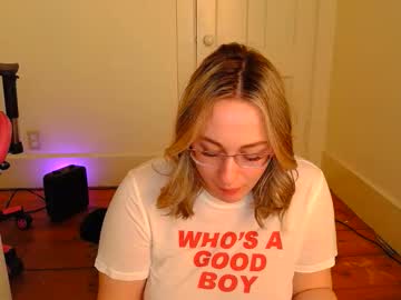 switchykitty's chat room