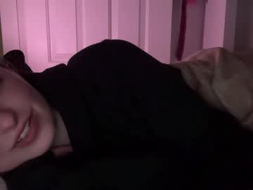 fantasyella's chat room