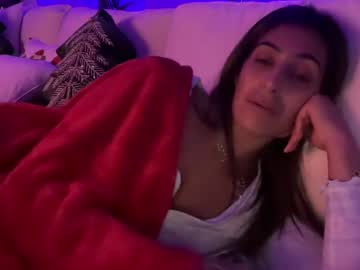 camiliakxoxo's chat room