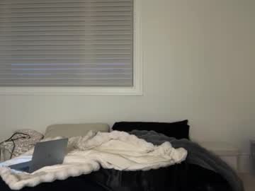 chloeros3e's chat room