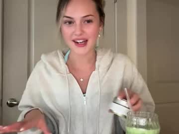 luvaimee's chat room