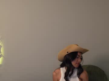 littlemiss_kira's chat room