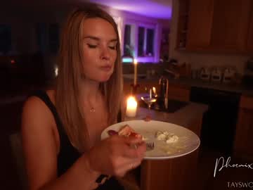 phoenix_taylor's chat room