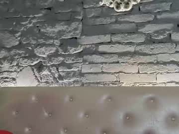 vixvixenn's chat room