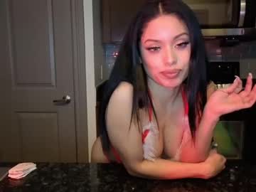 amaya_floress's chat room