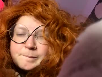 yungnotinnocent's chat room