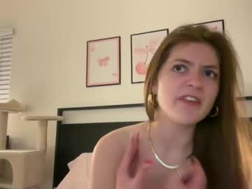 mollyxxxmoon's chat room