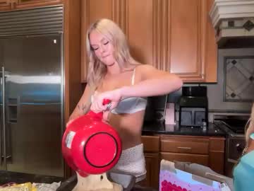 kenziesmithh's chat room