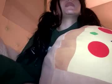 esoterickitten777's chat room