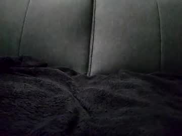 gothhhmeout's chat room