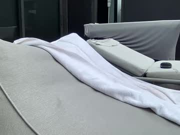 lolasinclairr's chat room