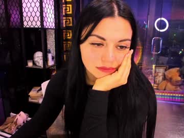 alma_pearl's chat room