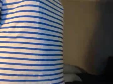 ellalowe's chat room