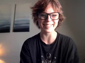 cindy_loo_hoops's chat room