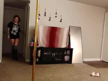 yellowpony121212's chat room