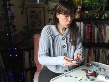 ellynaomi's chat room