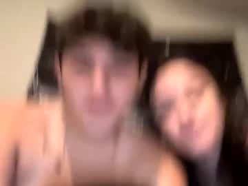 skinnyangel21's chat room