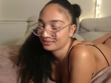 rosalinatoosexy's chat room