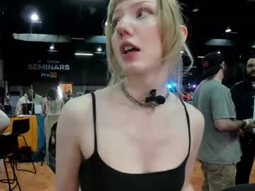 eve003300's chat room