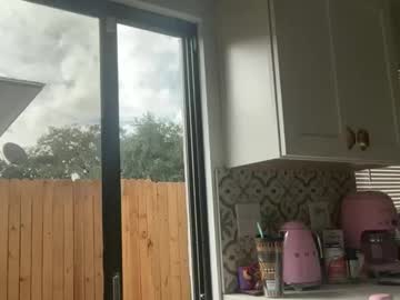 jasminetate's chat room