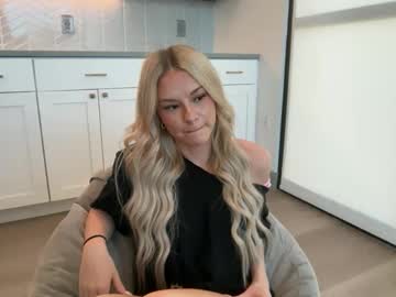 kenziesmithh's chat room