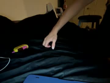 myspecsquirt4u1on1's chat room