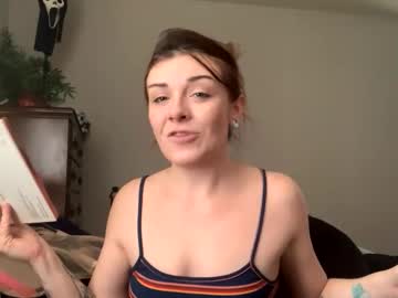 intothewoodswego's chat room