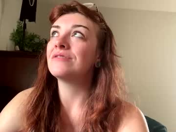 intothewoodswego's chat room