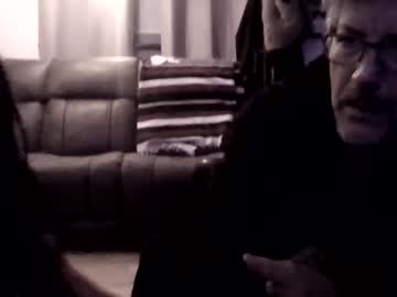 strokinaces1's chat room