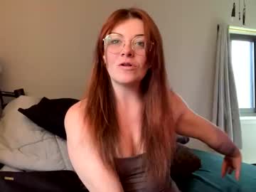 intothewoodswego's chat room