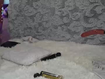 moxxximoon's chat room