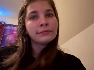 deepthroatqueen33's chat room