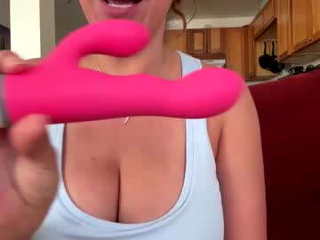 velvet81611's chat room