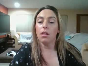 alyjeanne0420's chat room