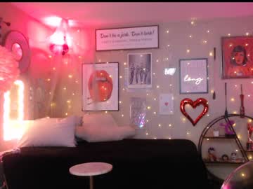 milf_lacey's chat room