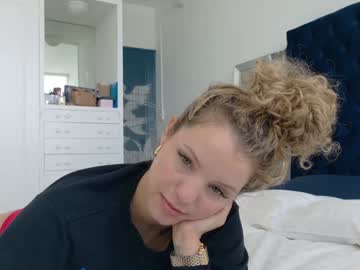 theislandgirl's chat room