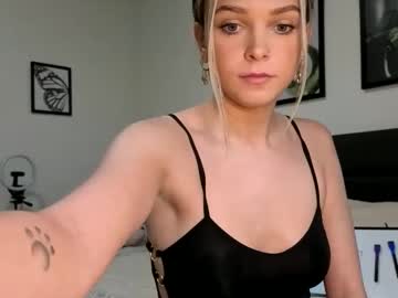 scarletterose_504259's chat room