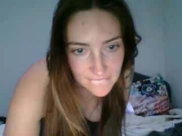 tfeather0532's chat room