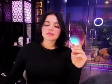 alma_pearl's chat room