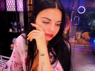 alma_pearl's chat room