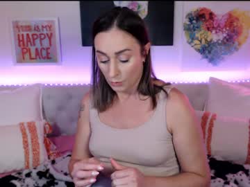 holihurricane's chat room