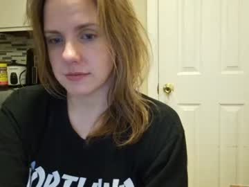 tinywithtiddies's chat room