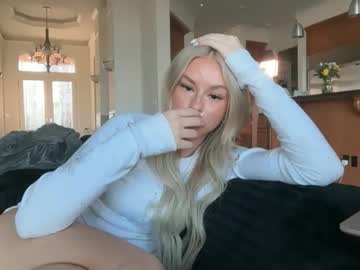 kenziesmithh's chat room